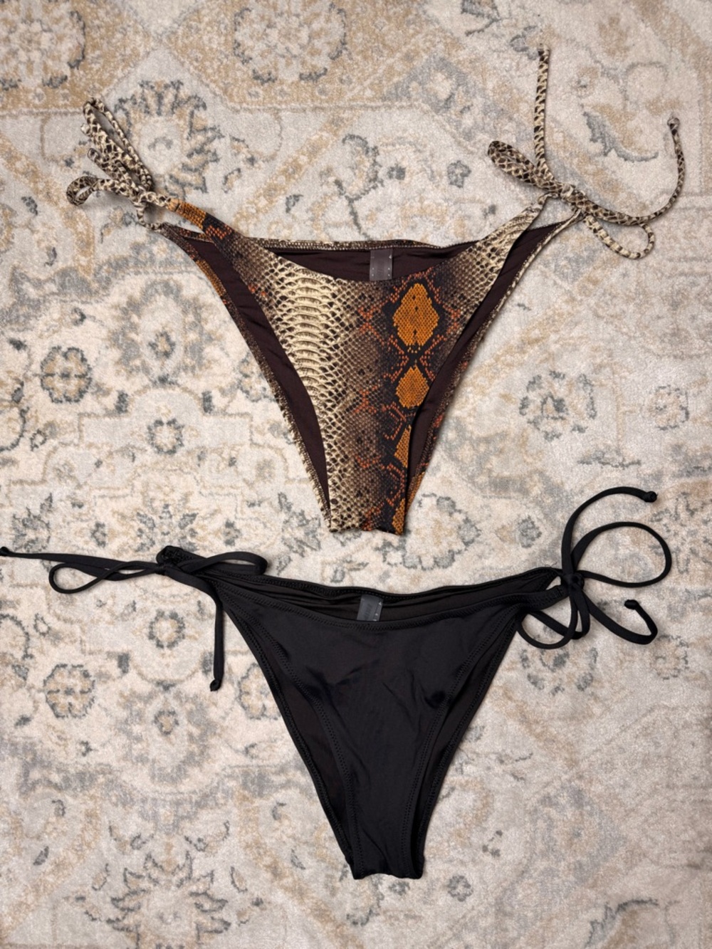 Skims Dipped Tie Bikini Bottom